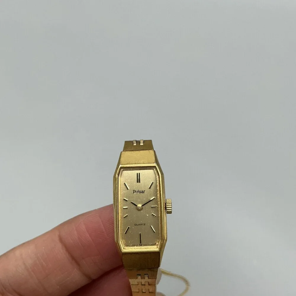 Vintage Pulsar Womens Watch 12mm Gold Tone Rectangle V201-2290 New Battery 5.5